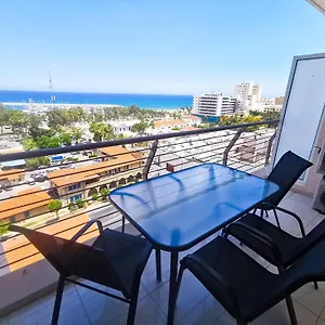 Paradise Palms Seaview Апартаменты
