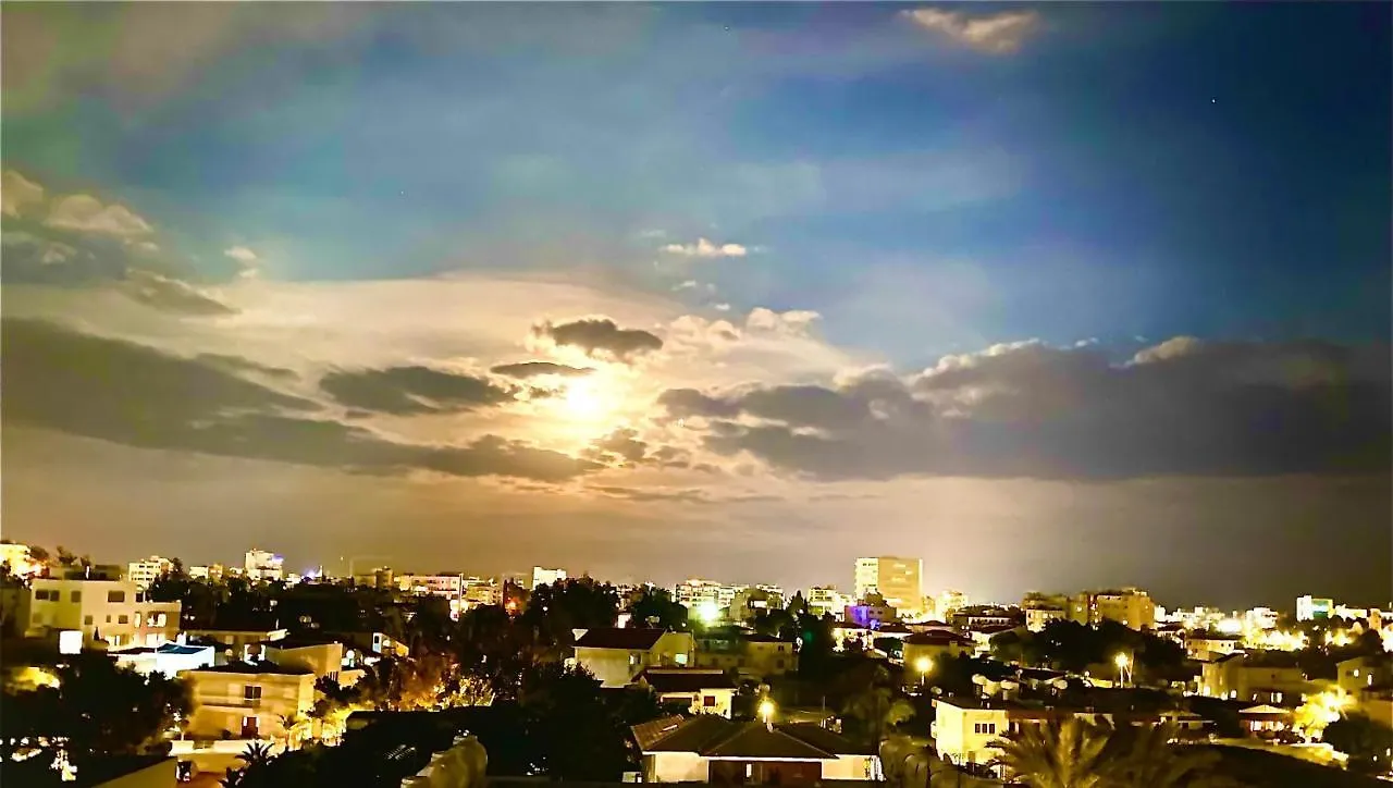 Apartment Bali Suites 202 Larnaca